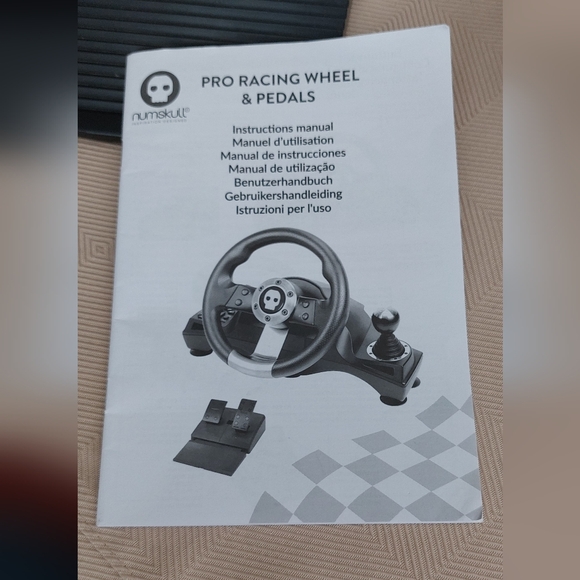 Numskull Pro Racing Wheel & Pedals - Picture 11 of 11